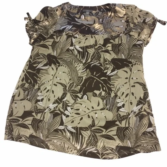 3/$21 Apt. 9 Short Sleeve Top - Picture 2 of 7